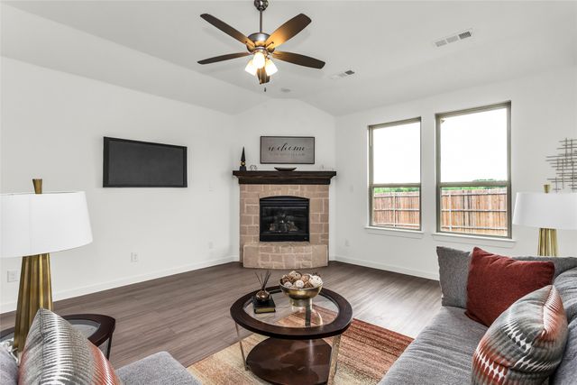 3960 Chesapeake Lane, Forney, TX 75126