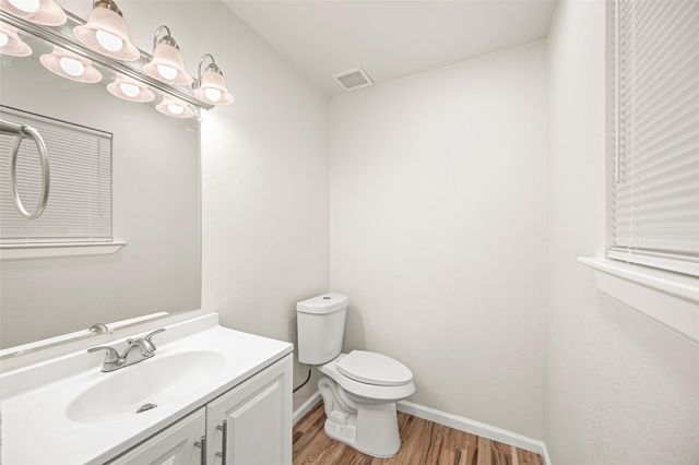 1831 Country Village Boulevard, Humble, TX 77338