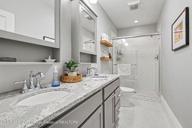 1611 E Dexter Trail, Dansville, MI 48819