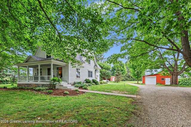 1611 E Dexter Trail, Dansville, MI 48819