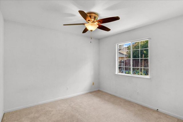 1795 Brookside Dr, Manteca, CA 95336