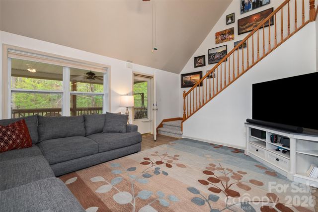 215 Atkins Loop, Lake Junaluska, NC 28745