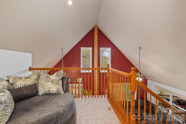 215 Atkins Loop, Lake Junaluska, NC 28745