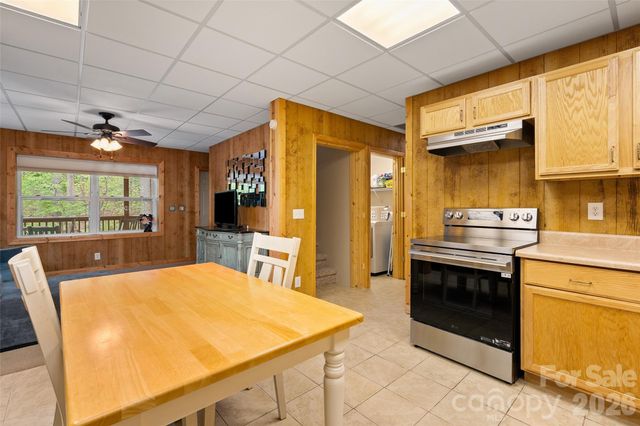 215 Atkins Loop, Lake Junaluska, NC 28745