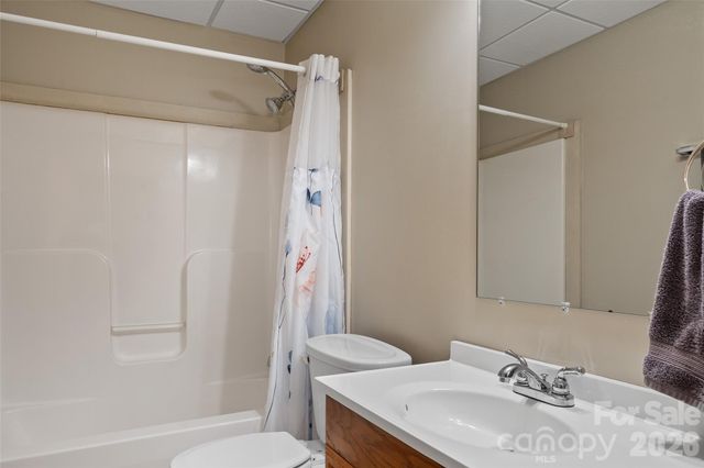 215 Atkins Loop, Lake Junaluska, NC 28745