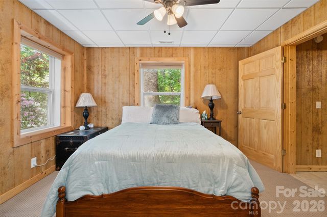 215 Atkins Loop, Lake Junaluska, NC 28745