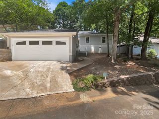 27 Quayside Court, Clover, SC 29710