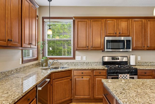 878 104th Lane NE, Blaine, MN 55434