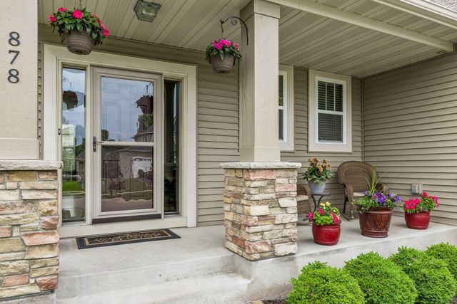 878 104th Lane NE, Blaine, MN 55434