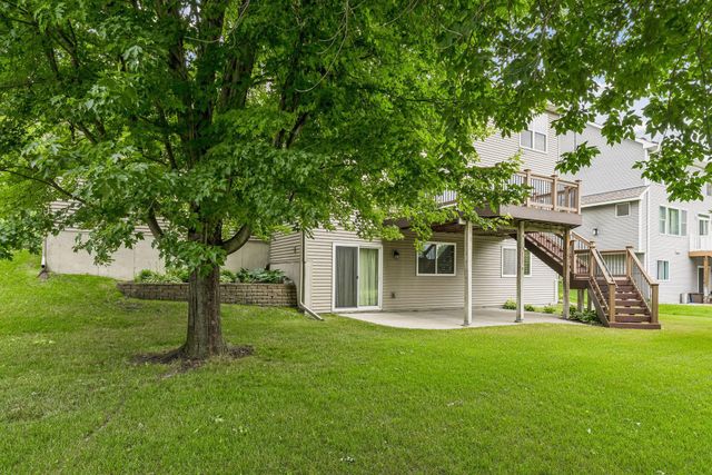 878 104th Lane NE, Blaine, MN 55434