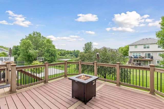 878 104th Lane NE, Blaine, MN 55434