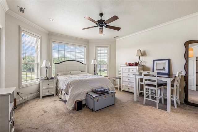 11220 Talamore Boulevard, Bentonville, AR 72712