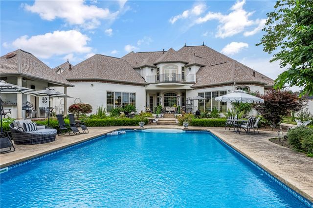 11220 Talamore Boulevard, Bentonville, AR 72712