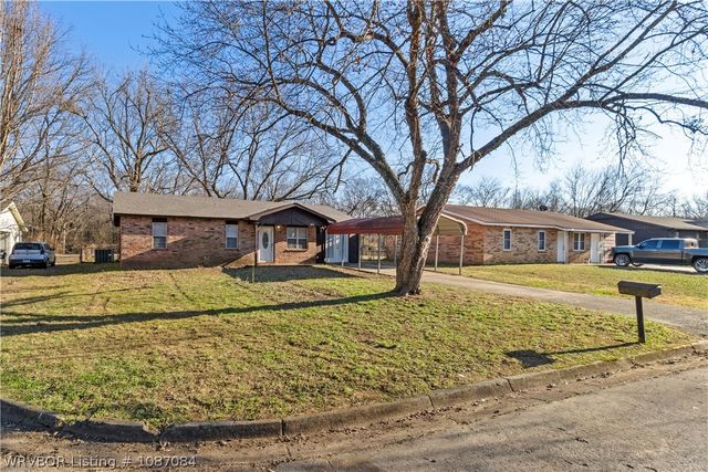 909 Essex Street, Greenwood, AR 72936