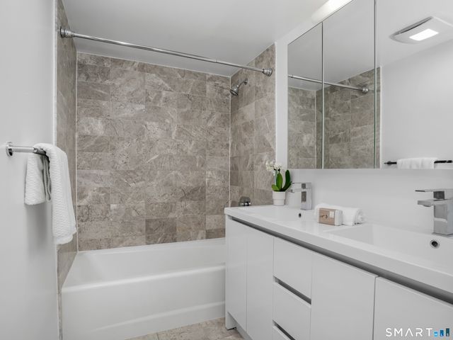 25 Forest Street 7D, Stamford, CT 06901