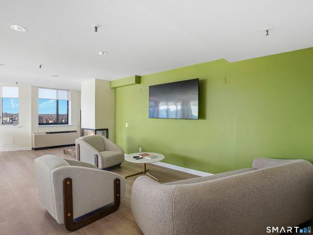 25 Forest Street 7D, Stamford, CT 06901