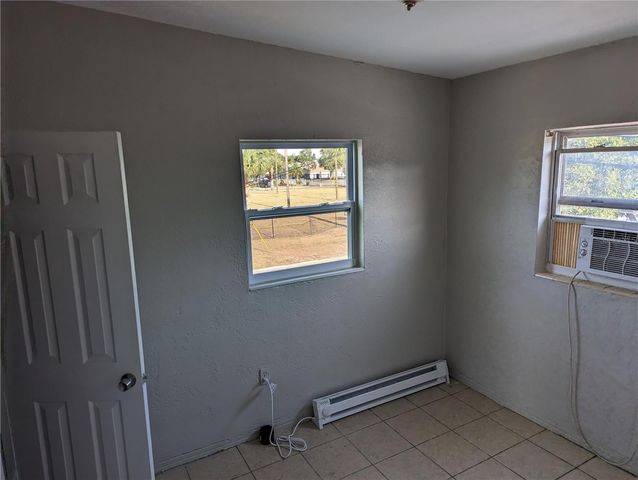 2000 QUEENSBORO AVENUE S A, St Petersburg, FL 33712