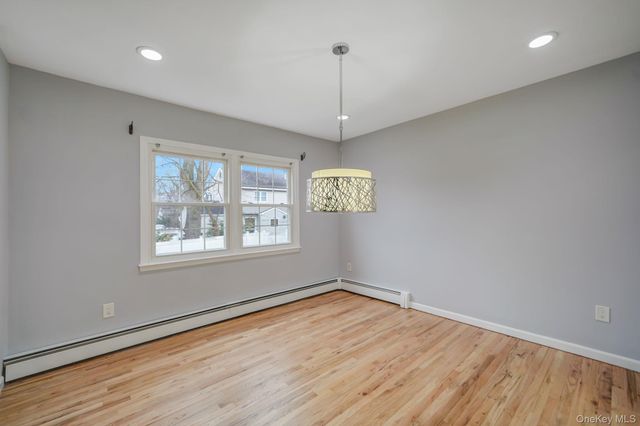 92 Hawthorne Road, Kings Park, NY 11754