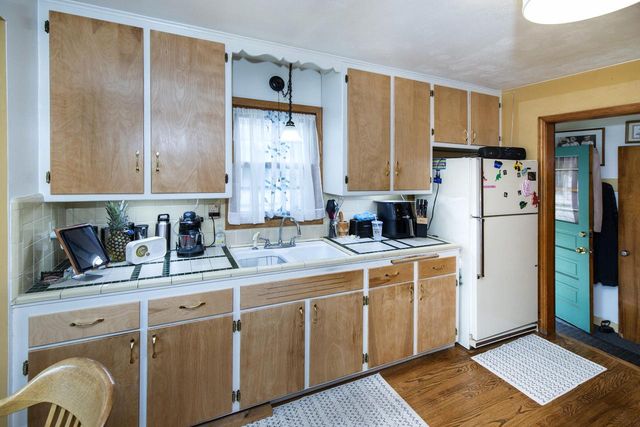 3130 S 35th STREET, Milwaukee, WI 53215