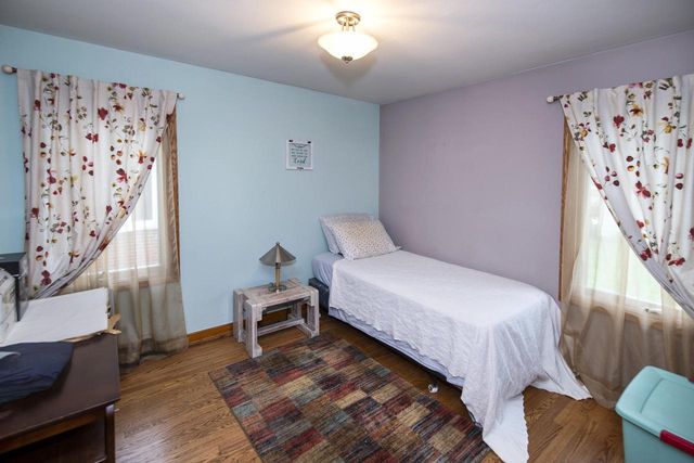 3130 S 35th STREET, Milwaukee, WI 53215