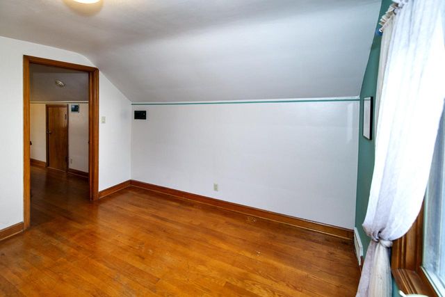 3130 S 35th STREET, Milwaukee, WI 53215
