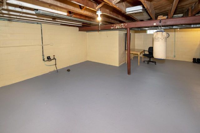 3130 S 35th STREET, Milwaukee, WI 53215