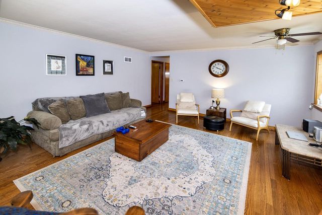 3130 S 35th STREET, Milwaukee, WI 53215