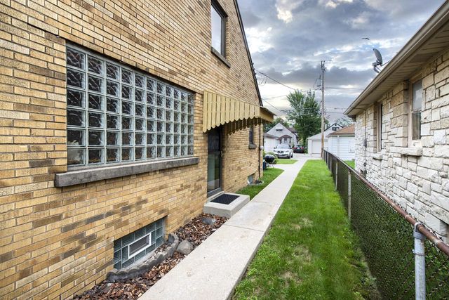 3130 S 35th STREET, Milwaukee, WI 53215