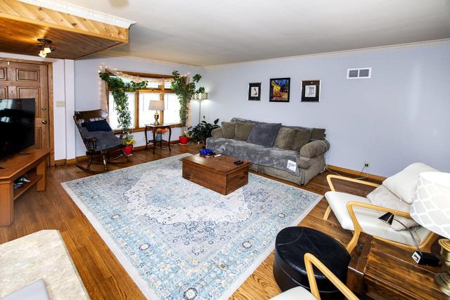 3130 S 35th STREET, Milwaukee, WI 53215