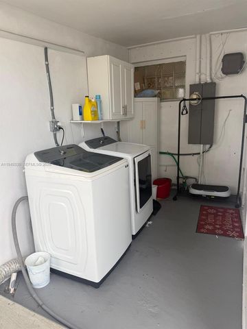 7321 Johnson St, Hollywood, FL 33024