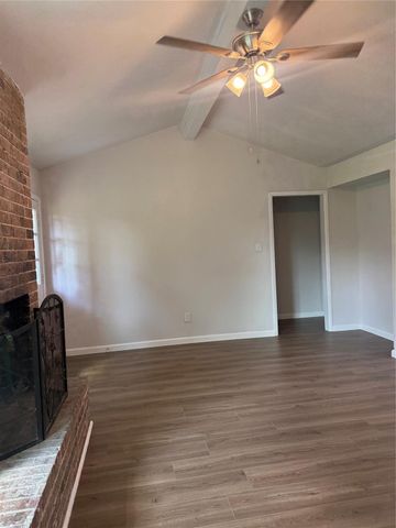 14422 Alrover Street, Houston, TX 77045