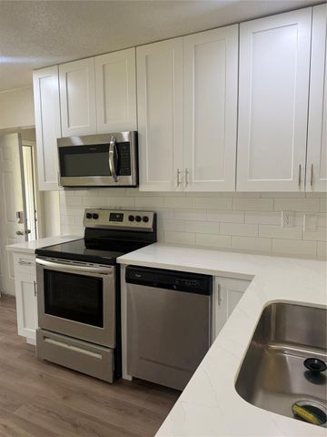 14422 Alrover Street, Houston, TX 77045