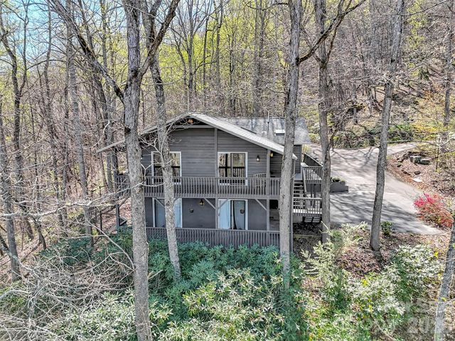 400 Indian Trail, Franklin, NC 28734