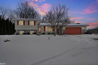 1064 E Tobias Road, Thetford Twp, MI 48420