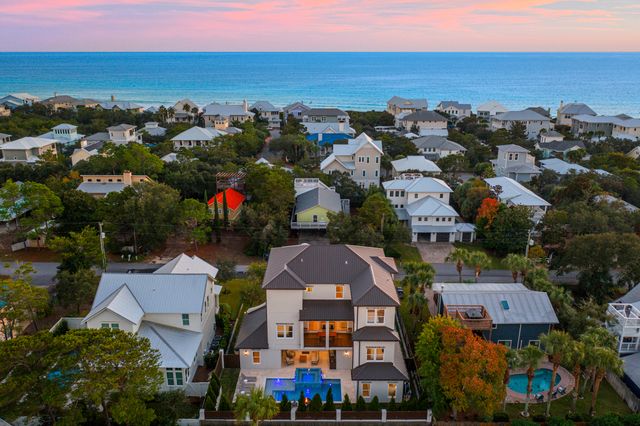 135 Betty Street, Santa Rosa Beach, FL 32459