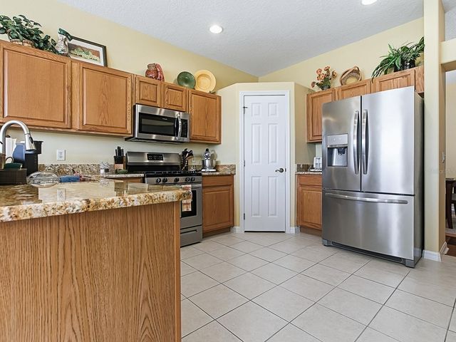 236 BENTWOOD DRIVE, Leesburg, FL 34748