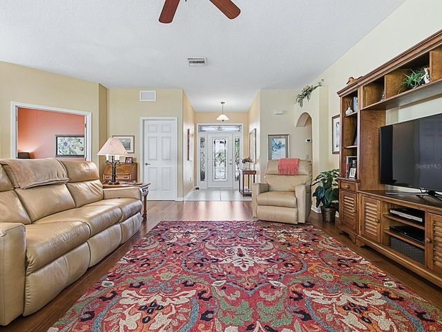 236 BENTWOOD DRIVE, Leesburg, FL 34748