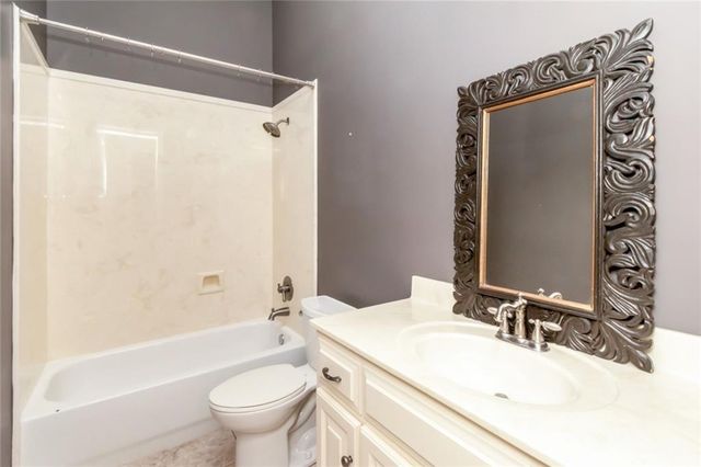 3267 Essex Place Drive, Mobile, AL 36695