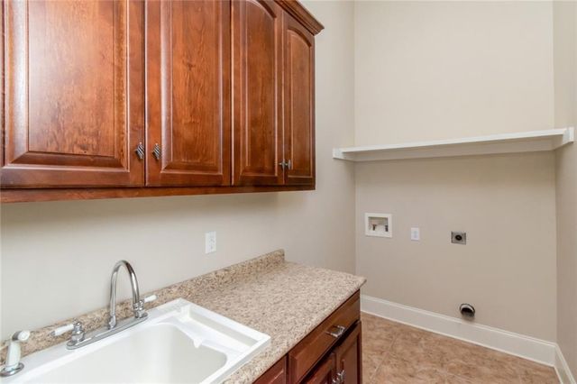 3267 Essex Place Drive, Mobile, AL 36695