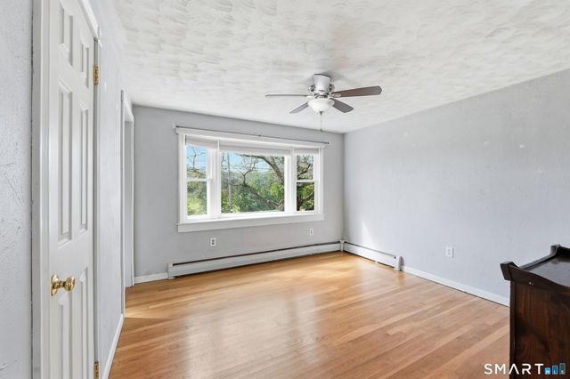 173 Abbe Road, Enfield, CT 06082