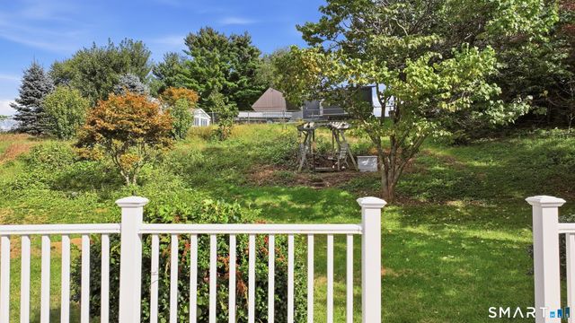 173 Abbe Road, Enfield, CT 06082