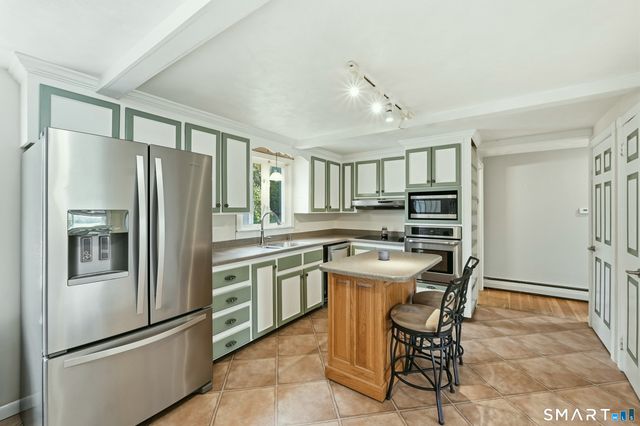 173 Abbe Road, Enfield, CT 06082