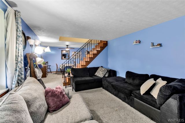 39 Airview Terrace, Cheektowaga, NY 14043