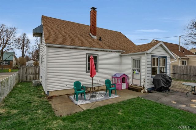 39 Airview Terrace, Cheektowaga, NY 14043