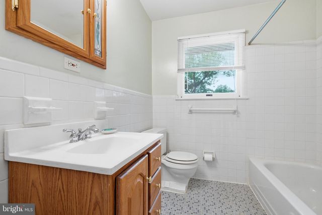 2108 ANSON RD, Wilmington, DE 19810