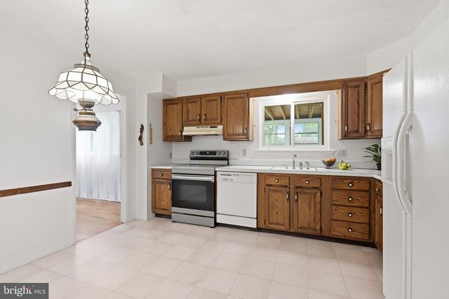 2108 ANSON RD, Wilmington, DE 19810