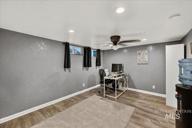 1220 E Amity Ave, Nampa, ID 83686