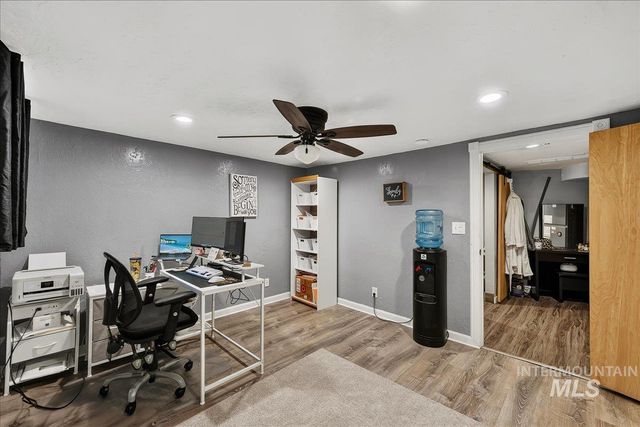 1220 E Amity Ave, Nampa, ID 83686