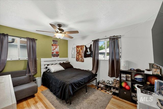 1220 E Amity Ave, Nampa, ID 83686