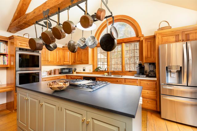 195 Willey Hill Road, Norwich, VT 05055